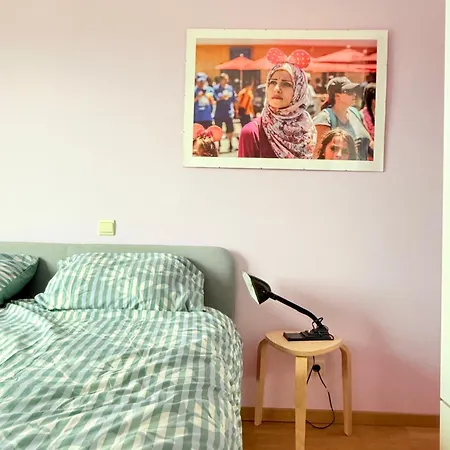 Lovely For 6 Guests With Water Views Baby Bed Apartment *