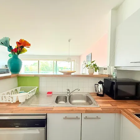 Lovely For 6 Guests With Water Views Baby Bed * Knokke-Heist