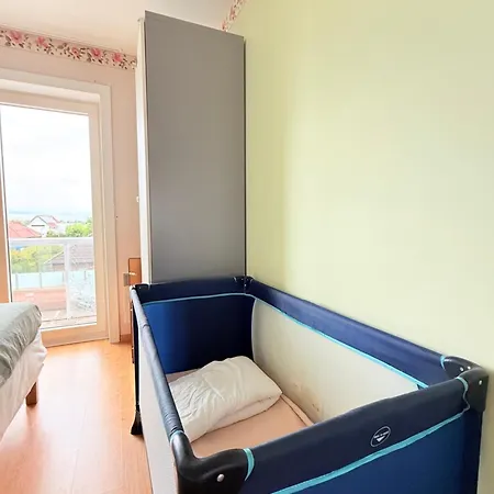 Lovely For 6 Guests With Water Views Baby Bed Knokke-Heist