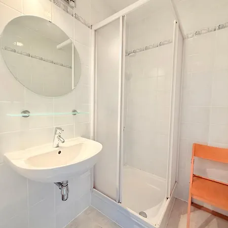 Apartment Lovely For 6 Guests With Water Views Baby Bed Knokke-Heist